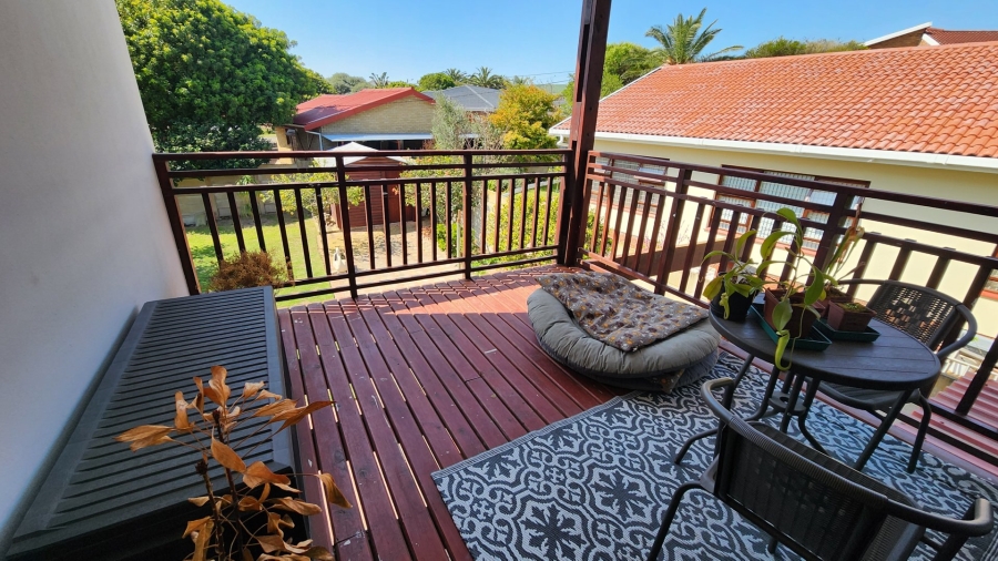 3 Bedroom Property for Sale in Bayview Western Cape